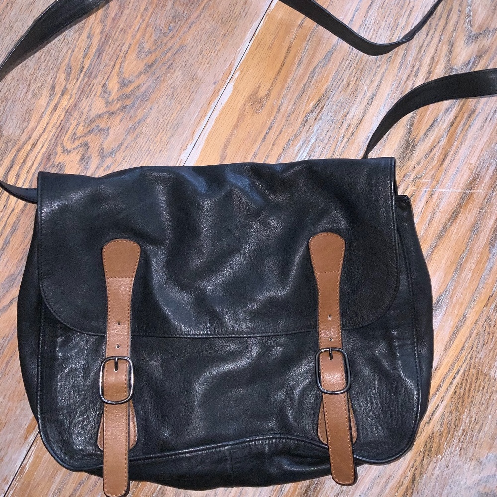 VOGT black lined leather back/beautiful condition
